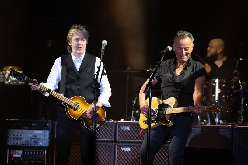 Współzałożyciel magazynu "Rolling Stone" Jann Wenner promuje właśnie swoją autobiografię zatytułowaną "Like a Rolling Stone". W trakcie licznych wywiadów i spotkań z mediami zdołał już zdradzić znane mu zakulisowe smaczki z życia gwiazd. Niedawno powiedział również o najnowszych muzycznych planach Bruce’a Springsteena. Według wiedzy Wennera jeszcze tej jesieni na rynku ma się ukazać 21. album muzyka.
