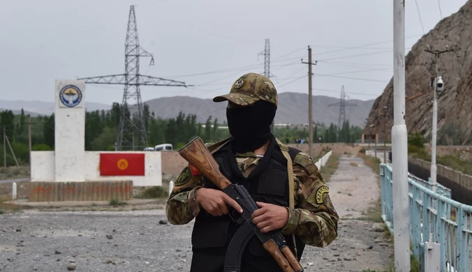 Kirgistan-Tadżykistan. Starcia na granicy. Siły wykorzystują ciężki sprzęt