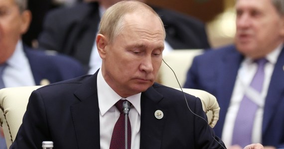 ​Rosja jest gotowa zrobić wszystko, aby jak najszybciej zakończyć konflikt w Ukrainie - powiedział prezydent Rosji Władimir Putin na spotkaniu z premierem Indii Narendrą Modim. Stwierdził, że Kijów odmawia negocjacji.