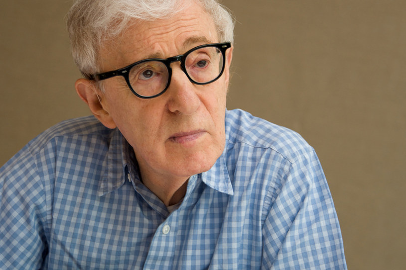 Równie legendarny co niesławny reżyser Woody Allen przebywa właśnie w Paryżu, gdzie kręci pięćdziesiąty film w swoim dorobku. W trakcie zdjęć znalazł chwilę, by porozmawiać z hiszpańską gazetą "La Vanguardia". W udzielonym jej wywiadzie Woody Allen wyznał, że kręcony właśnie "Wasp 22" będzie ostatnim filmem, jaki wyreżyseruje. Potem odchodzi na emeryturę.