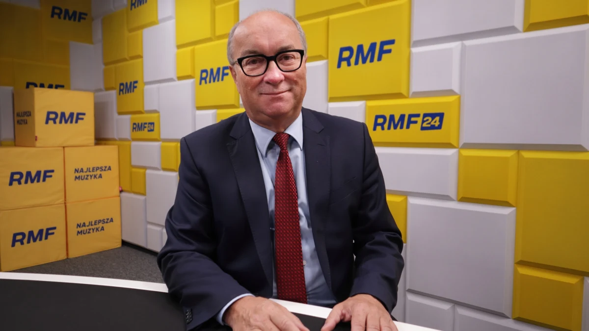 “Jesteśmy dogadani w sprawie paktu senackiego. Wspólnie pójdziemy do wyborów, żeby wygrać z PiS-em. Stworzymy taką listę, bądź takie listy, które zagwarantują nam wygraną. Część polityków i socjologów uważa, że jedna lista jest najlepszym rozwiązaniem, część, że dwie listy są najlepsze. Przyjdzie czas na decyzję. Kiedy? Do końca roku musimy o tym zdecydować. Jeżeli chodzi o Lewicę, to poprzemy ten wariant, który w największym stopniu będzie dawał szansę wygrania z PiS-em” - powiedział w Porannej rozmowie w RMF FM Włodzimierz Czarzasty, wicemarszałek Sejmu i współprzewodniczący Nowej Lewicy.