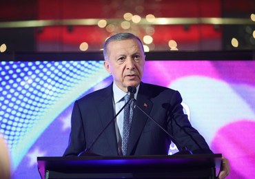 Erdogan: Putin chce zakończyć wojnę tak szybko, jak to tylko możliwe