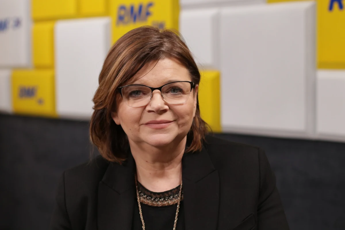 „Jeżeli pan mnie pyta, czy ja opowiedziałabym się za rządem, którego członkiem jest Jarosław Gowin, to od razu mówię - nigdy i na pewno nie. Czułabym się tak, jakbym do rządu wzięła kawałek Jarosława Kaczyńskiego. Nie wyobrażam sobie przyszłego rządu z Jarosławem Gowinem”  - powiedziała w Rozmowie w południe w RMF FM Izabela Leszczyna, posłanka Platformy Obywatelskiej.