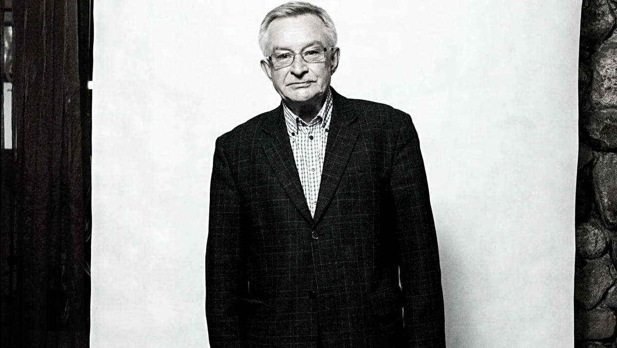 Nie żyje Tomasz Wołek, dziennikarz i publicysta. Informację o jego śmierci potwierdziła w rozmowie z rodziną redakcja radia TOK FM, z którą był związany.