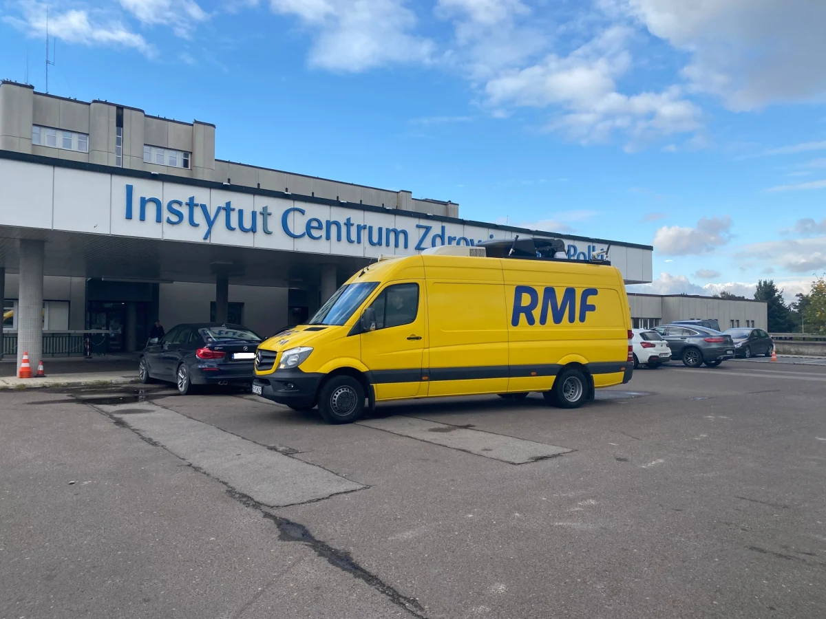 Prezydium Okręgowej Rady Lekarskiej w Łodzi apeluje do Ministerstwa Zdrowia o podjęcie "natychmiastowych i stanowczych działań, które doprowadzą do unormowania sytuacji w Instytucie Centrum Zdrowia Matki Polki w Łodzi w zakresie obsady anestezjologicznej". Prezydium rady informuje, że z powodu braku anestezjologów, w ostatnich miesiącach liczba zabiegów na najmłodszych pacjentach spadła o połowę.