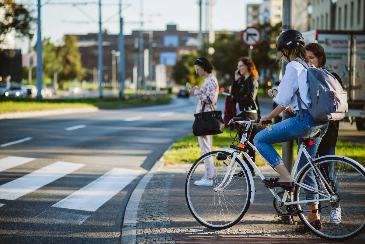 Darmowa komunikacja miejska dla właścicieli samochodów na Pomorzu, a w Gdańsku dla wszystkich właścicieli aktywnej Karty Mieszkańca. To wszystko w związku z jutrzejszym Europejskim Dniem bez Samochodu.