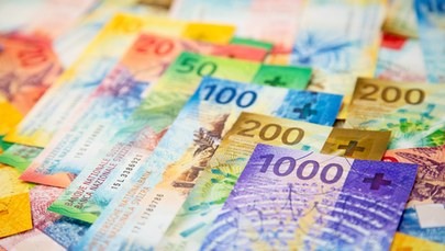Fatalne wiadomości dla frankowiczów. Bank Szwajcarii podniósł stopy procentowe