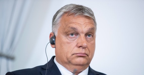 Wojna pomiędzy Rosją a Ukrainą nie jest już lokalnym konfliktem; sankcje Unii Europejskiej nałożone na Rosję zmieniły go w globalną wojnę gospodarczą - oświadczył premier Viktor Orban podczas wyjazdowego posiedzenia koalicyjnych partii Fidesz-KDNP w Balatonalmadi w zachodniej części Węgier.