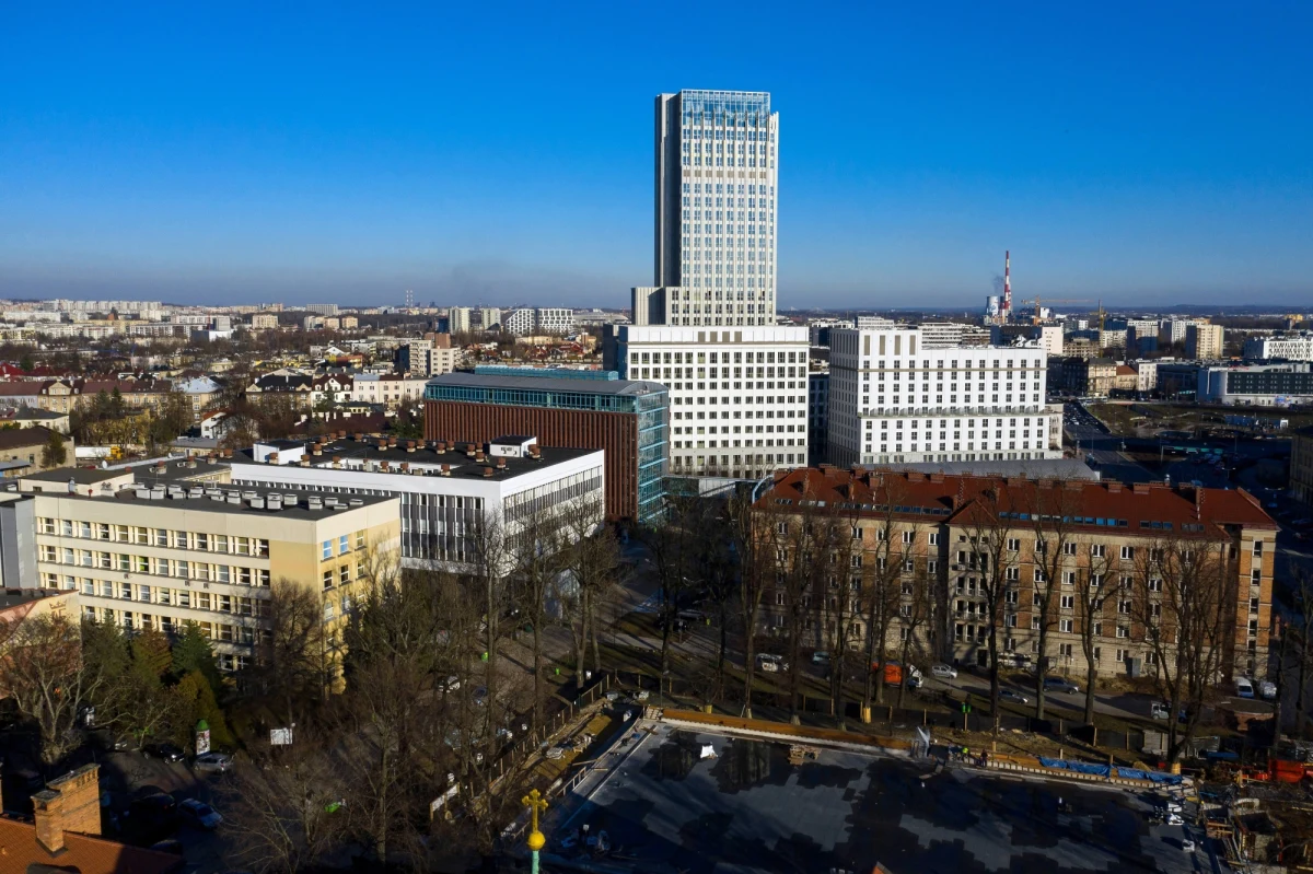 Uniwersytet Ekonomiczny w Krakowie ogłosił, że zamyka do odwołania swój basen. Uczelnia tłumaczy tę decyzję m.in. wzrostem kosztów energii i koniecznością cięcia kosztów.