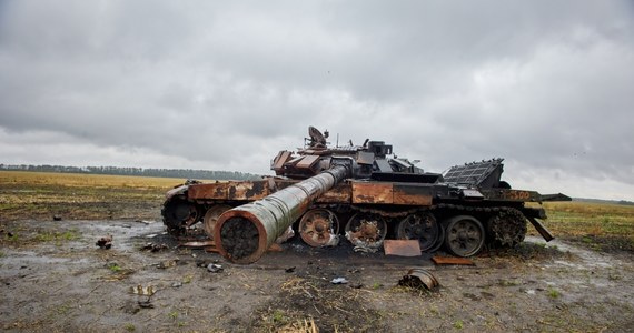 Służba Bezpieczeństwa Ukrainy (SBU) poinformowała w sobotę, że ustaliła nazwisko rosyjskiego dowódcy, który wydał rozkaz zatrzymywania i torturowania Ukraińców w okupowanym Chersoniu. Jest nim - według SBU - Aleksandr Naumienko z Rosgwardii (gwardii narodowej).
