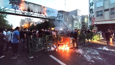 Protesty w Iranie. Prezydent wzywa do "stanowczych działań" przeciwko demonstrującym