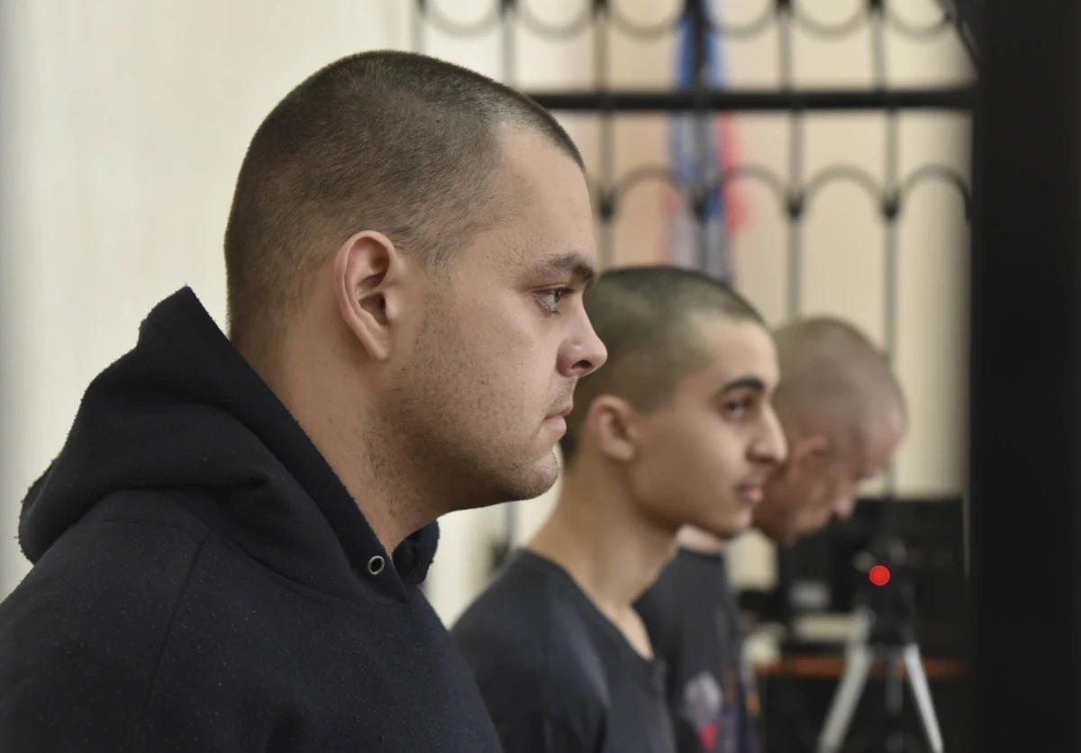 "Traktowali mnie gorzej niż psa. Jeden z rosyjskich strażników zapytał mnie, czy pragnę szybkiej czy pięknej śmierci" - tak Aiden Aslin, opowiada o 5 miesiącach rosyjskiej niewoli. 28-letni Brytyjczyk walczył po stronie Ukrainy w Mariupolu. Mężczyzna odzyskał w tym tygodniu wolność w ramach wymiany ukraińskich jeńców na rosyjskich. 