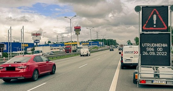 Rosną korki na trasie numer 86 między Sosnowcem i Katowicami (woj. śląskie). Powodem remont i zwężenie drogi na tym odcinku.