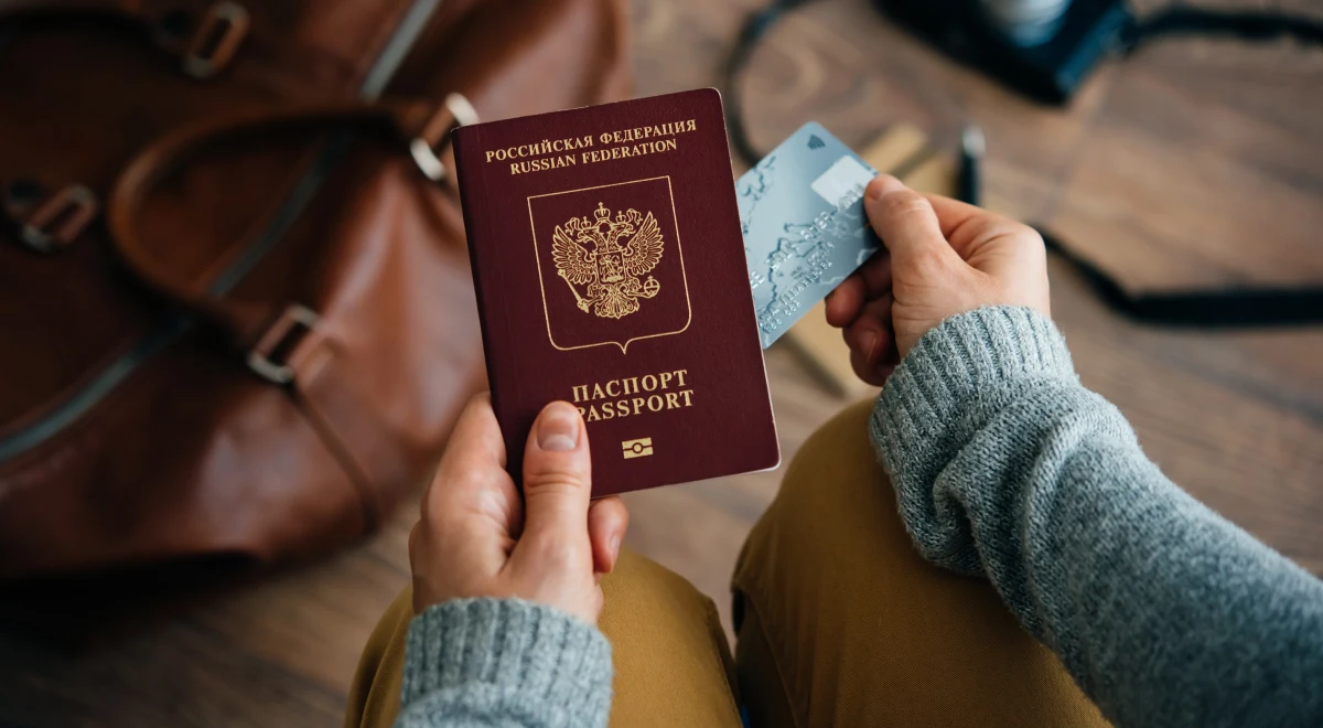 ​W Brukseli zakończyło się spotkanie ambasadorów w sprawie Rosjan uciekających przed ogłoszoną przez Putina mobilizacją. Jak dowiedziała się nasza korespondentka Katarzyna Szymańska-Borginon, nie pojawił się wniosek, aby uciekającym Rosjanom przyznawać azyl.