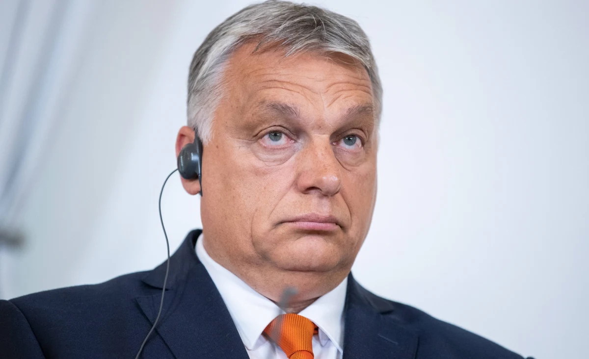 ​Premier Węgier Viktor Orban oskarżył Brukselę o to, że jej polityka doprowadziła do wzrostu cen energii. Węgierski przywódca oczywiście ponownie pominął udział w Rosji w manipulowaniu dostawami surowców takich jak gaz. Orban podkreślił także, że jeśli Budapeszt nie otrzyma środków z UE, to pozyska pieniądze "z innych źródeł".