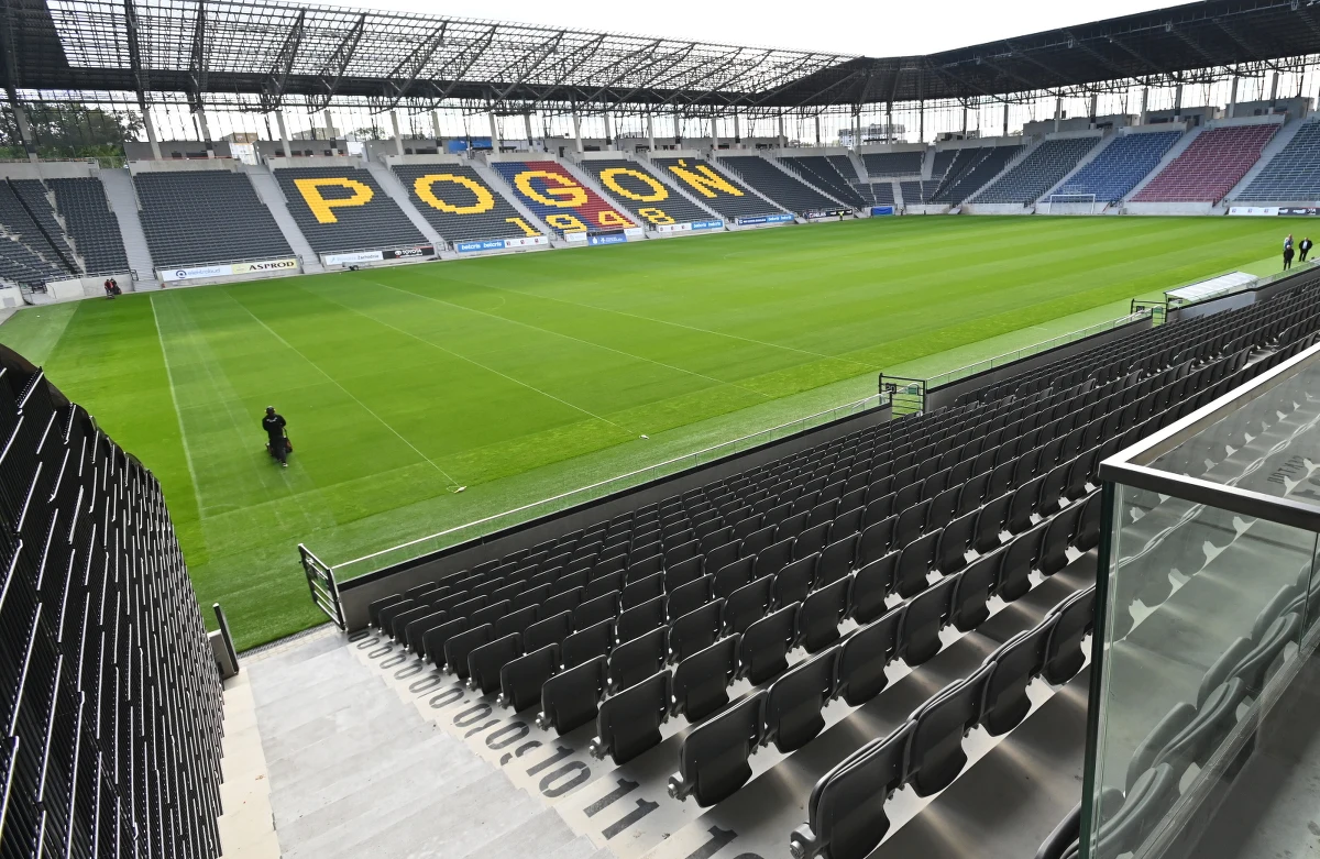 ​Zakończono przebudowę Stadionu Miejskiego im. Floriana Krygiera. Po raz pierwszy cztery nowe trybuny zostaną udostępnione kibicom 1 października podczas meczu, w którym Pogoń Szczecin zmierzy się z Lechią Gdańsk.