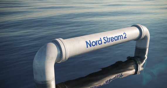 Gwałtowny spadek ciśnienia w obu rosyjskich gazociągach Nord Stream biegnących po dnie Bałtyku. W związku z wyciekiem gazu, do którego doszło w okolicach Bornholmu, Duńska Agencja Energetyczna wprowadziła drugi, w pięciostopniowej skali, poziom alertu.