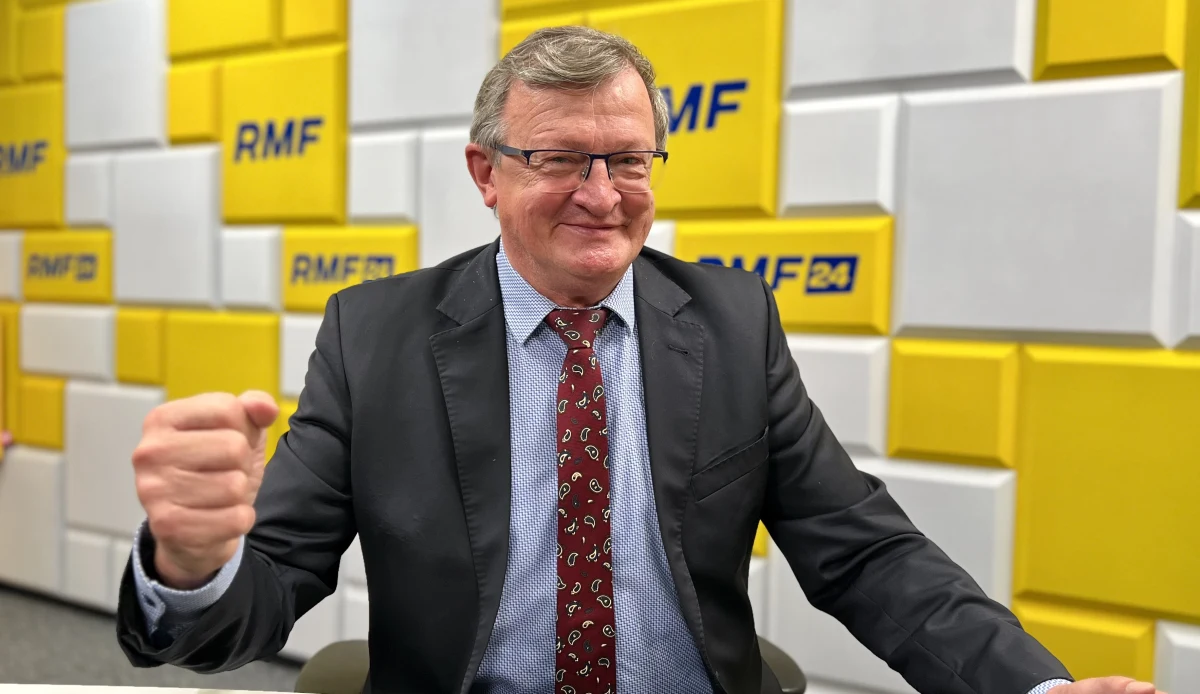 "Bardzo mnie smucą i niepokoją te sygnały, te informacje, że między nimi jest jakiś konflikt" - mówił o sporze Mateusza Morawieckiego i Jacka Sasina poseł Solidarnej Polski Tadeusz Cymański. Gość Porannej rozmowy w RMF FM podkreślił, że sprawa nie jest "zerojedynkowa, czarnobiała". "Są sytuacje, kiedy racje się rozkładają" - mówił. Pytany o to, kto powinien zostać szefem rządu, poseł klubu PiS stwierdził, że "swoją misję powinien kontynuować premier Morawiecki".