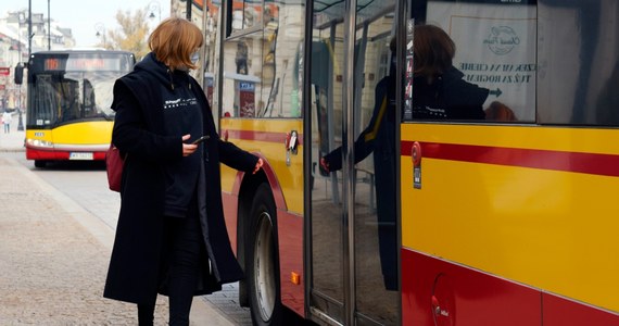 Zarząd Transportu Miejskiego w Warszawie poinformował o wstrzymaniu do odwołania połączeń do Piaseczna, chodzi o linię L52. W firmie PKS Polonus, która odpowiada za te kursy, są braki kadrowe. Z podobnych przyczyn zawieszone są też linie L23 i L24, także obsługujące Piaseczno i Konstancin-Jeziorna.

