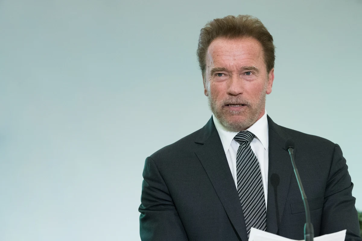 Arnold Schwarzenegger, popularny aktor i były gubernator stanu Kalifornia, zwiedzi w środę ( 28 września) były niemiecki obóz Auschwitz. Odwiedzi też oświęcimskie Centrum Żydowskie.