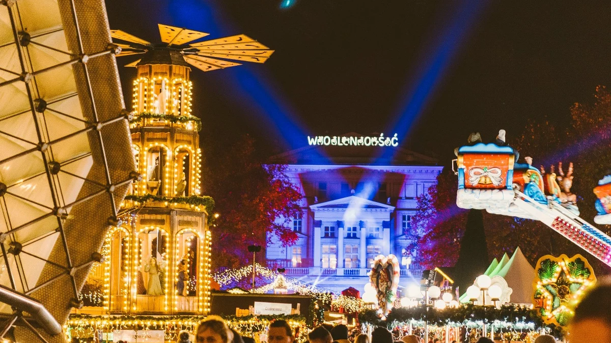 Trzeci rok z rzędu w Poznaniu nie odbędzie się miejska impreza sylwestrowa. W ostatnich dwóch latach, wydarzenie odwołano w związku z pandemią. Za to Betlejem Poznańskie będzie w tym roku aż w czterech różnych lokalizacjach.