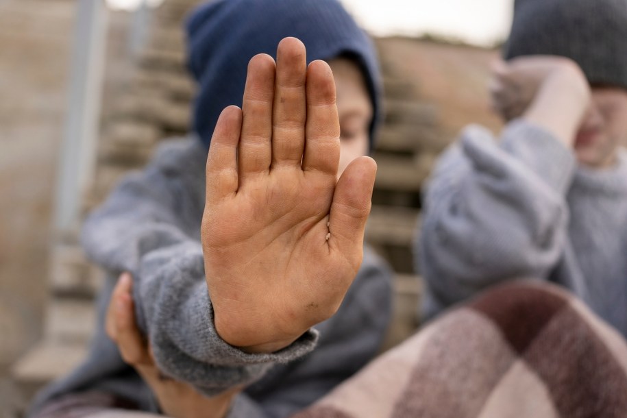 Dzieci przetrzymywane w dżungli. Nalot na ośrodek ortodoksyjnej sekty