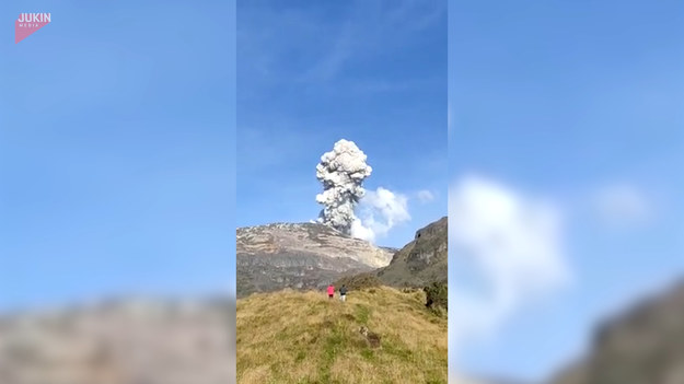 Uchwycił niesamowity moment erupcji wulkanu w Kolumbii. Robi wrażenie. 