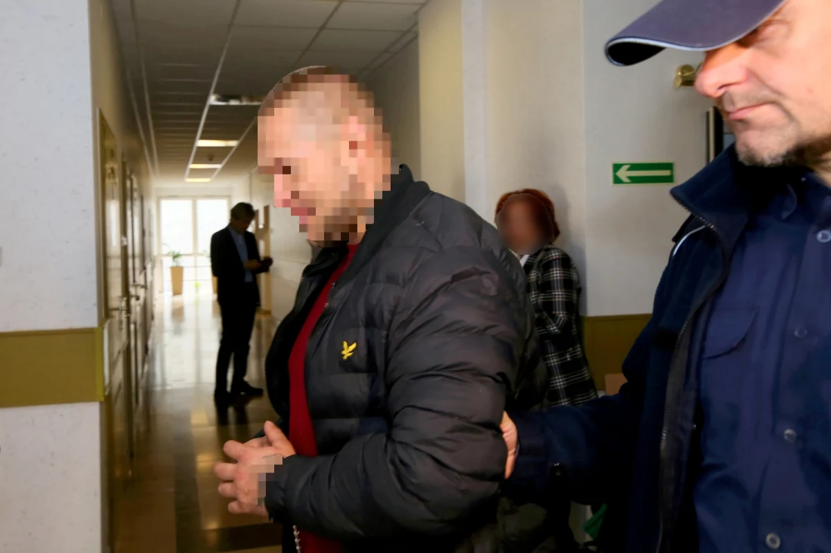 Sąd postanowił wydać Królestwu Niderlandów 30-letniego Konrada W., podejrzanego o współudział w zabójstwie dziennikarza Petera R. de Vries – poinformowała w środę rzecznik prasowy Sądu Okręgowego w Kaliszu sędzia Edyta Janiszewska.