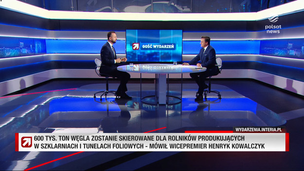 Władysław Kosiniak-Kamysz był pytany przez Bogdana Rymanowskiego o decyzję wicepremiera Jacka Sasina, który polecił PGG skierowanie 600 tys. ton węgla dla polskich rolników produkujących w szklarniach i tunelach foliowych.- Mamy sukces, jako PSL. Zabiegaliśmy o pomoc ogrodnikom, o pomoc, tym którzy mają warzywa pod szkłem - to jest ok. 900 ha w Polsce - komentował prezes PSL.- Mówiliśmy: Musimy być stała, niższa cena dla ogrodników, żeby mogli utrzymać swoje szklarnie. To musi być już teraz, bo muszą ogrzewać to w zimie, nawet jeżeli sezon zaczyna się trochę później. Ma sukces PSL, cieszę się z tego bardzo - zapewnił w programie "Gość Wydarzeń".