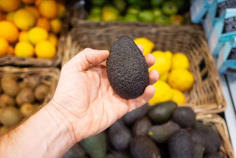 “Zielone złoto” opanowało świat. Popularne superfood może szkodzić