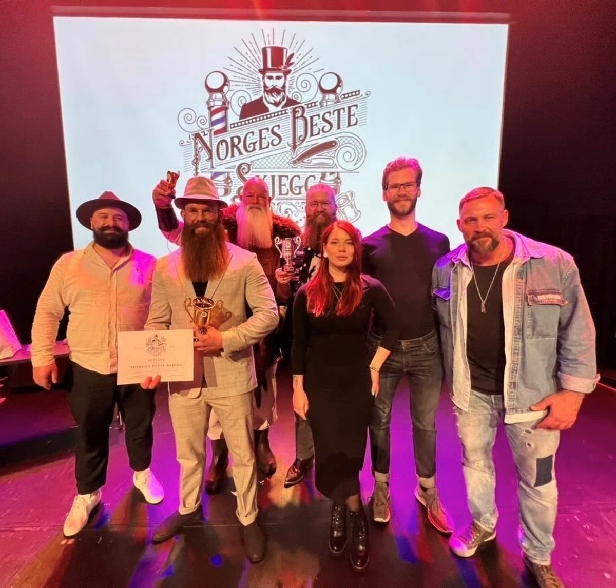 Najlepsza broda Norwegii należy do...Polaka! Pochodzący z Płońska, a mieszkający od kilku lat w Oslo, Radosław Jobski, zdobył główne nagrody na prestiżowym norweskim konkursie - najpierw zajął pierwsze miejsce w kategorii broda 20cm+, a potem wygrał rywalizację o najlepszą brodę w kraju.