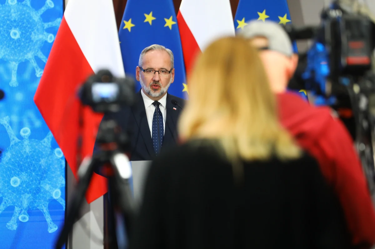 Od 15 czerwca do 15 września w Polsce wykryto 173 przypadki ospy małpiej – wynika z danych Ministerstwa Zdrowia. Instytucje publiczne, jak zaznacza resort, prowadzą nadzór nad chorobami zakaźnymi i monitoring sytuacji epidemiologicznej w kraju.