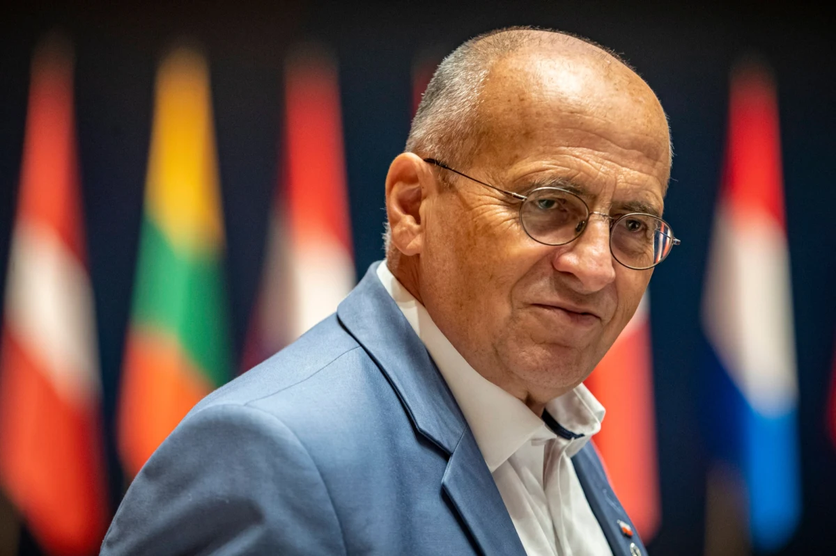 "Nancy Pelosi wyraziła podziw dla Polski za stanowczość, jaką okazuje wobec rosyjskiej agresji na Ukrainę. Mówiliśmy sporo o Ukrainie i scenariuszach, które będą wynikać z tej wojny" - powiedział szef MSZ Zbigniew Rau w Waszyngtonie po spotkaniu z przewodniczącą Izby Reprezentantów USA.