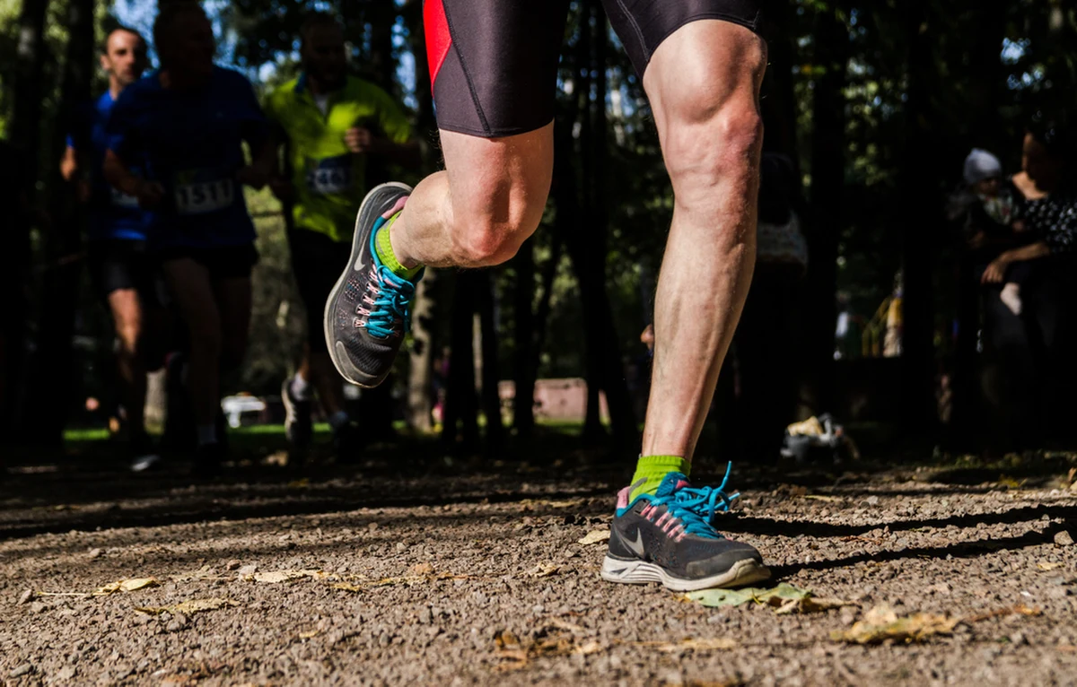 15. Bieg Trzech Kopców wystartuje w najbliższą niedzielę, 2 października. Około 3,5 tysiąca uczestników z 10 krajów pobiegnie ponad 13-kilometrową trasą łączącą trzy krakowskie kopce - Krakusa, Kościuszki i Piłsudskiego.