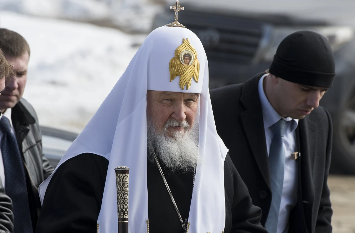 ​Patriarcha moskiewski i całej Rusi Cyryl zaraził się koronawirusem, w wyniku czego odwołał wszystkie zaplanowane wyjazdy i spotkania - podał Patriarchat Moskiewski.