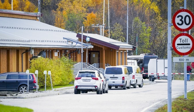 Norwegia wzmacnia ochronę granicy. Rozważa zakaz wjazdu dla Rosjan