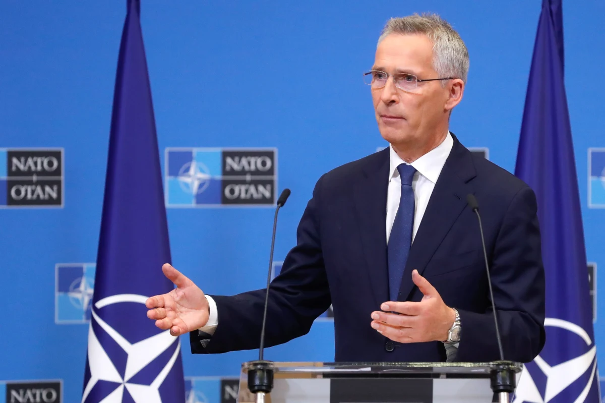 Sekretarz generalny NATO Jens Stoltenberg stanowczo odpowiedział na ruch Władimira Putina, który ogłosił przyłączenie do Rosji czterech ukraińskich terytoriów. "To największa próba siłowej aneksji na terytorium europejskim od zakończenia II wojny światowej" - stwierdził szef NATO.