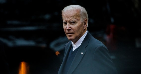 Wysoki rangą urzędnik Białego Domu poinformował, że prezydent Joe Biden podjął "bolesną decyzję" o uwolnieniu dwóch siostrzeńców żony prezydenta Wenezueli Nicolasa Maduro. Zostali w 2017 roku skazani w USA za handel narkotykami. W zamian za wolność do USA wrócić ma siedmiu Amerykanów przetrzymywanych w Wenezueli.