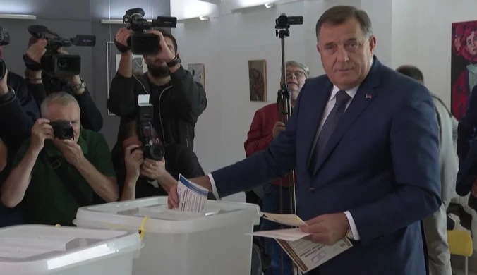 Podsycał ostatnio napięcia etniczne. Przywódca bośniackich Serbów oddał głos w wyborach