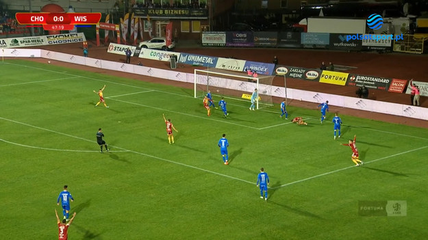 Chojniczanka Chojnice - Wisła Kraków 1:0 (0:0)


Bramka: Tomasz Mikołajczak 50' (rzut karny)

 

Chojniczanka: Mateusz Kuchta - Marcin Grolik, Mateusz Bartosiak, Kacper Kasperowicz - David Niepsuj (75' Adam Ryczkowski), Kamil Mazek (87' Paweł Czajkowski), Szymon Drewniak, Filip Karbowy (88' Wojciech Błyszko), Michał Mikołajczyk - Tomasz Mikołajczak (75' Bartłomiej Kalinkowski), Patryk Tuszyński (77' Szymon Skrzypczak).

 

Wisła: Mikołaj Biegański - Konrad Gruszkowski, Igor Łasicki, Boris Moltenis, Jakub Niewiadomski (46' Krystian Wachowiak) - Dor Hugi (79' Momo Cissé), Kacper Duda (63' Vullnet Basha), Ivan Jelić Balta (79' Bartosz Talar), Luis Fernández, Mateusz Młyński (63' Piotr Starzyński) - Ángel Rodado.