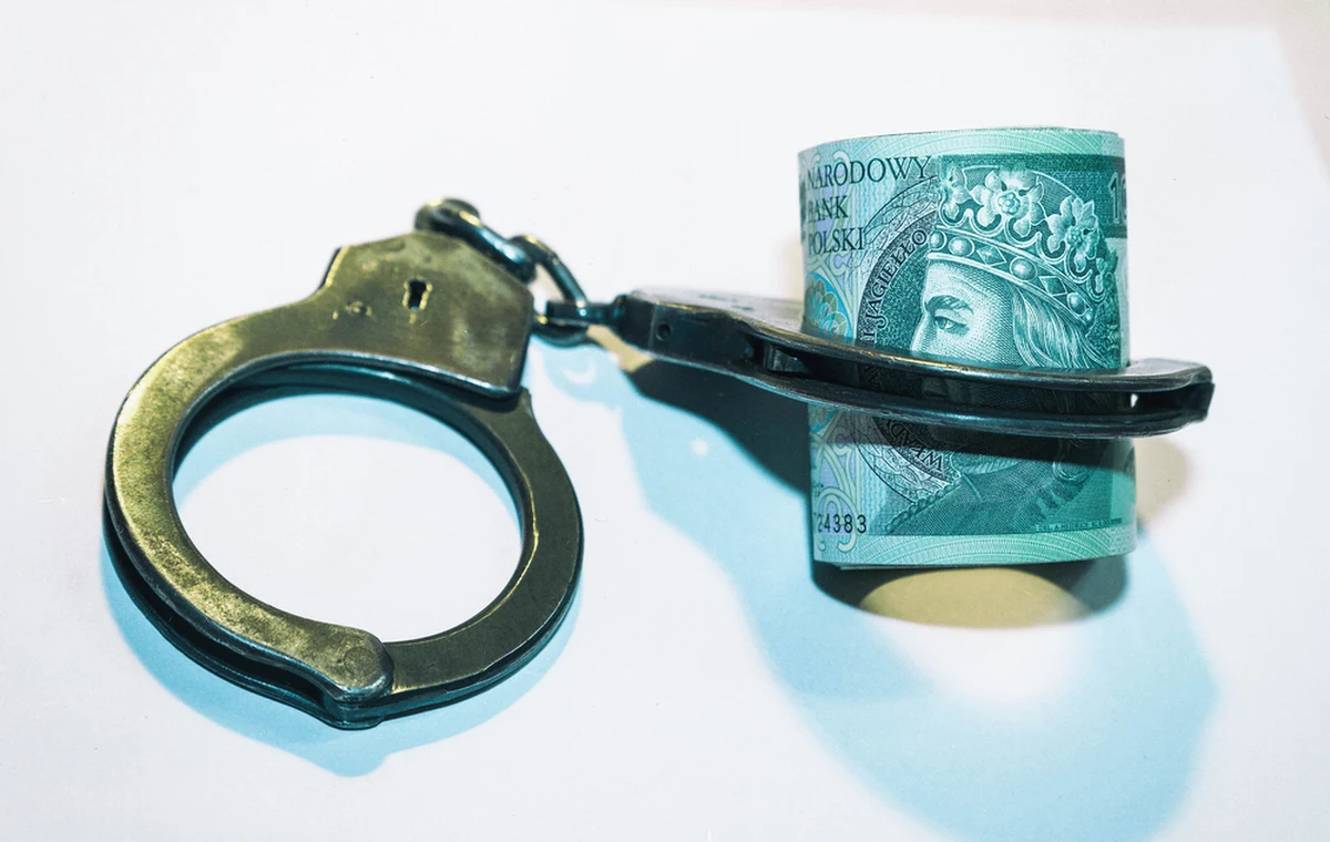 Do nietypowej interwencji policji doszło w powiecie bartoszyckim (woj. warmińsko-mazurskie). 56-letniej kobiecie grozi do 10 lat pozbawienia wolności.