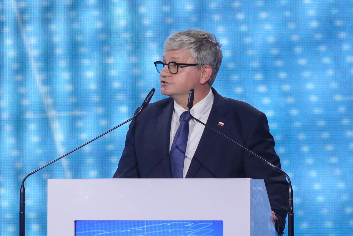 Kancelaria Prezydenta poinformowała, że z dniem 10 października Andrzej Duda odwoła Pawła Solocha z funkcji sekretarza stanu w Kancelarii Prezydenta i szefa Biura Bezpieczeństwa Narodowego.