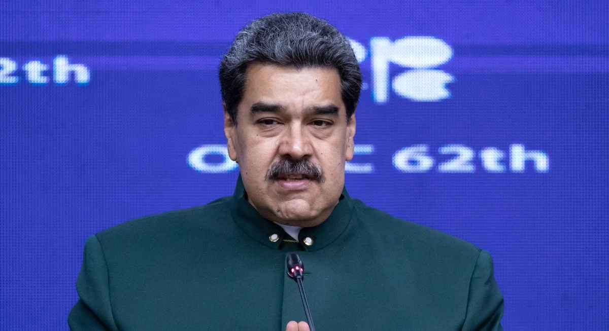 Administracja prezydenta USA Joe Bidena planuje zniesienie niektórych sankcji wobec Wenezueli, które umożliwiłyby temu państwu zwiększenie wydobycia ropy naftowej - poinformował dziennik "Wall Street Journal", zaznaczając, że możliwe jest przywrócenie eksportu surowca do USA i UE. 