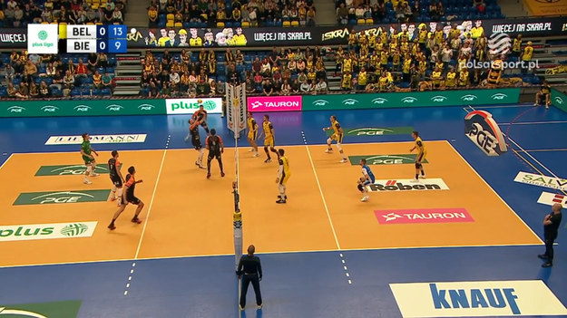 Skrót meczu 2. kolejki PlusLigi PGE Skra Bełchatów - BBTS Bielsko-Biała 3:0 (25:22, 25:17, 25:19).