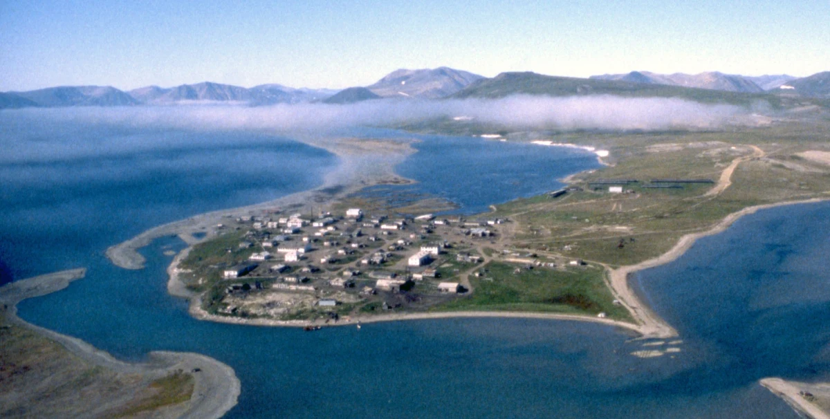 ​Na wyspie St. Lawrence należącej do stanu Alaska zatrzymano dwóch Rosjan, którzy twierdzą, że przypłynęli łodzią z Czukotki. Przekazali, że uciekają przed ogłoszoną przez Władimira Putina częściową mobilizacją i poprosili o azyl.