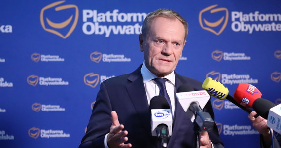 "Zarówno wypowiedzi dotyczące kwestii aborcji, jak i ta dotycząca Zełenskiego, nie mieszczą się w Platformie" - tak lider PO Donald Tusk skomentował ostatnie wypowiedzi Bronisława Komorowskiego. Były prezydent mówił o tym w środę, będąc gościem Popołudniowej rozmowy w RMF FM.