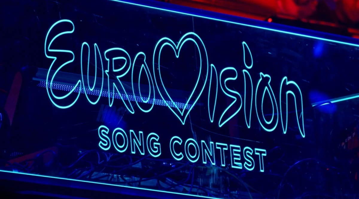 Liverpool będzie gospodarzem 67. Konkursu Piosenki Eurowizji. Choć tegoroczną edycję wygrała ukraińska grupa Kalush Orchestra, finał przyszłorocznej Eurowizji został przeniesiony do północnej Anglii z powodu trwającej w Ukrainie rosyjskiej inwazji.
