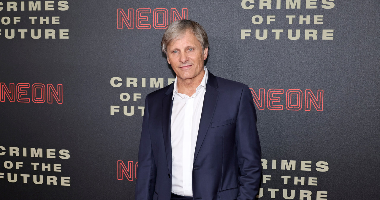 Viggo Mortensen ponownie stanie za kamerą. Trzykrotnie nominowany do Oscara aktor 12 października rozpocznie pracę na planie filmu "The Dead Don’t Hurt". Ma być to romantyczny western z "kobiecą twarzą". Mortensen pojawi się w nim również jako aktor.