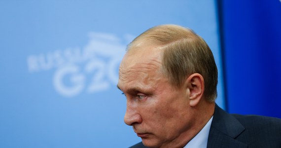 ​W czasie, kiedy Kreml jest skoncentrowany na swojej wojnie w Ukrainie, jego wpływy zdecydowanie maleją na terenach starego imperium sowieckiego - podaje portal nytimes.com. "Putin nie jest już wielkim, niezwyciężonym przywódcą, z którym wszyscy chcą się spotkać" - powiedział Emil Dżurajew, badacz z Biszkeku z grupy badawczej Crossroads Central Asia. "Stracił swoją aurę" - zaznaczył. 