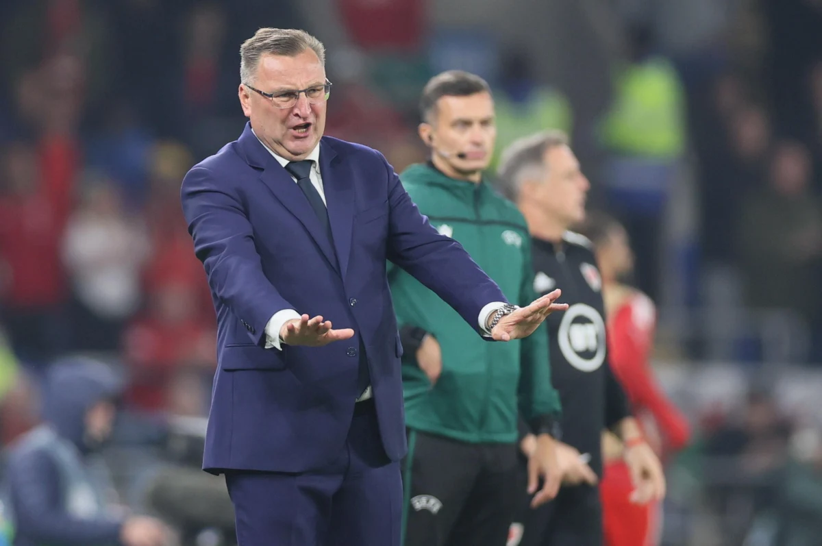 Czechy to bardzo silna reprezentacja i zawsze groźne są Wyspy Owcze - skomentował losowanie eliminacji Euro 2024 selekcjoner reprezentacji Polski Czesław Michniewicz. Biało-czerwoni trafili na Czechy, Albanię, Wyspy Owcze i Mołdawię.